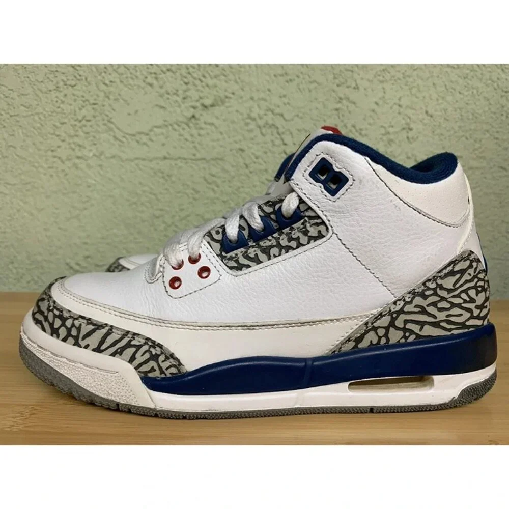 RARE🚀 Nike Air Jordan 3 Retro True Blue 2016 White Red 854261-106 Youth‎ Size 5